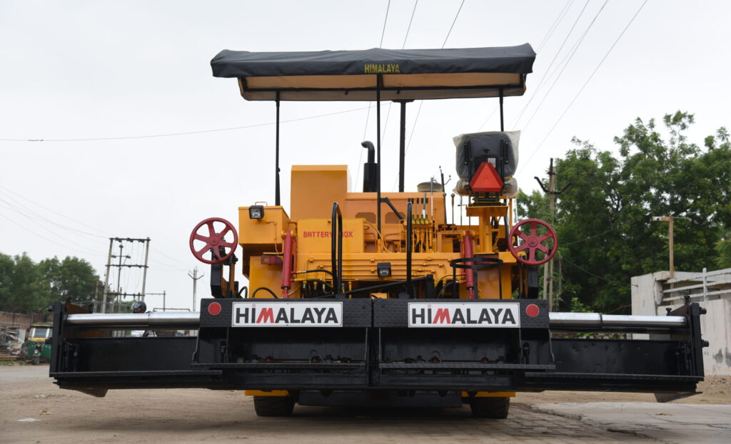 Combine Asphalt/Wmm Paver Finisher